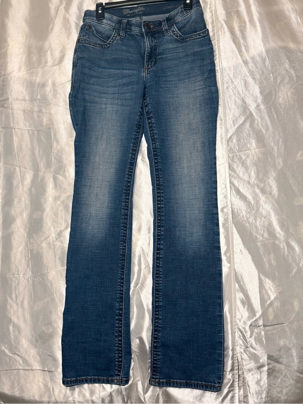 Wrangler Willow Ultimate Riding Jean Women’s Size 7x36 Long Stretch